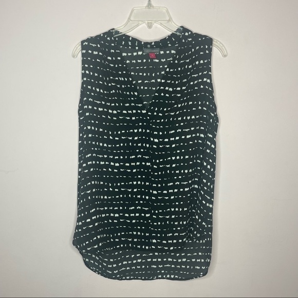 🆕 VINCE CAMUTO Sleeveless V-Neck Blouse Black and white size small - Picture 3 of 6